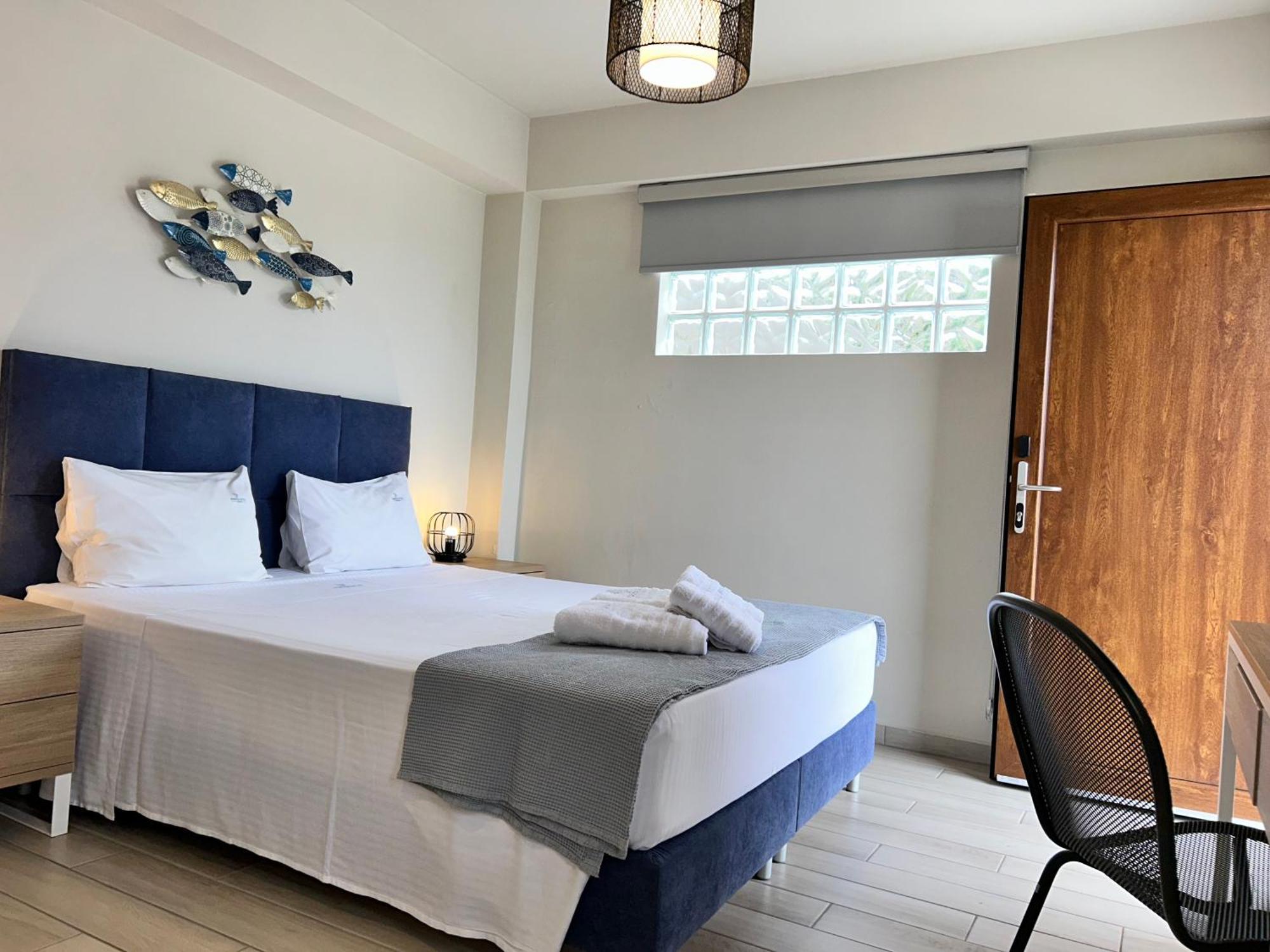 Porto Portes Suites Неа-Потидеа Экстерьер фото