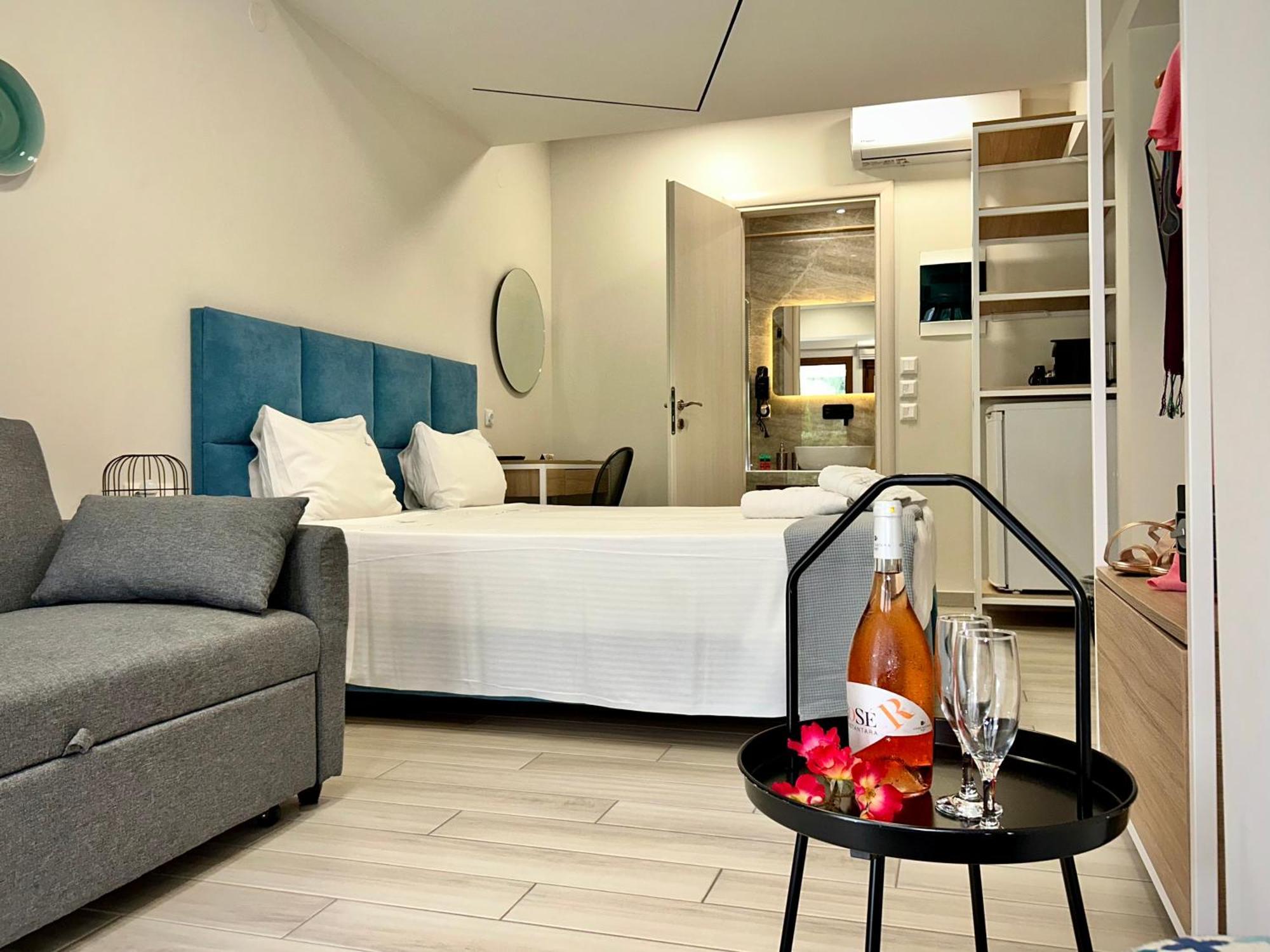 Porto Portes Suites Неа-Потидеа Экстерьер фото
